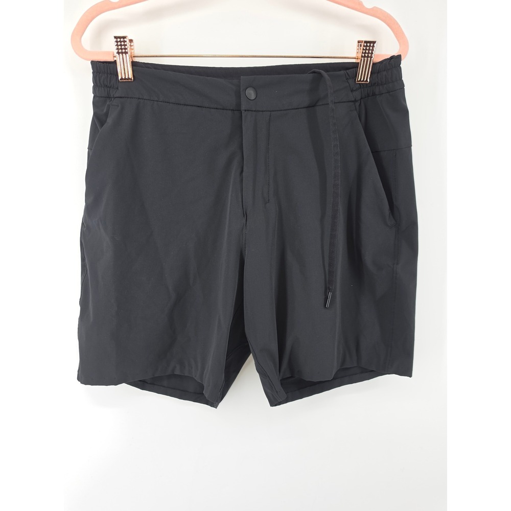 Lululemon Mens Black Athletic Training Shorts Size 30 Drawstring Zipper Pocket